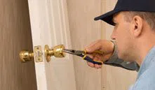 City Locksmith Services Providence, RI 401-249-9276 - 6-Locks-Replace